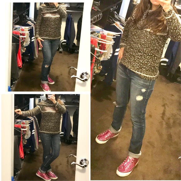 Metallic fold down knit sweater - Picture 8 of 8